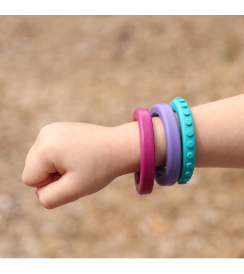 Amusement coloré pour la mastication: Bracelet mâché pour enfants pour des moments décontractés