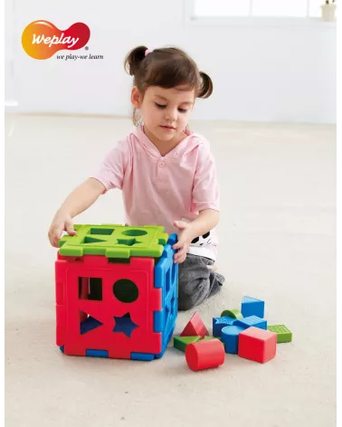 "Learning Cube" - da 10 mesi - Dimensioni: Elemento dadi 21 cm x 21 cm, altezza delle forme 2, 4 e 6 cm