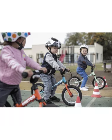 Leichtes und sicheres Kinderlaufrad für Motorik und Spaß