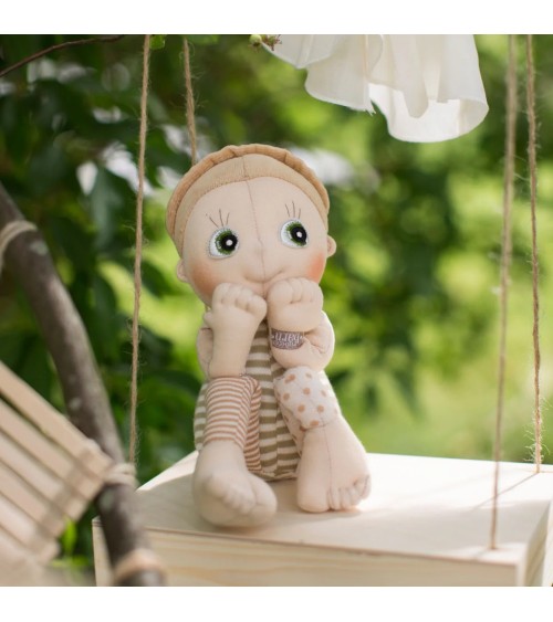 Rubens Barn EcoBuds Hazel – Puppe 35 cm, nachhaltig & handgefertigt